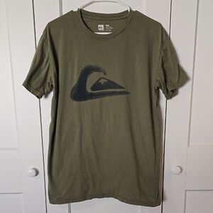 Quiksilver Green Short Sleeve Tee